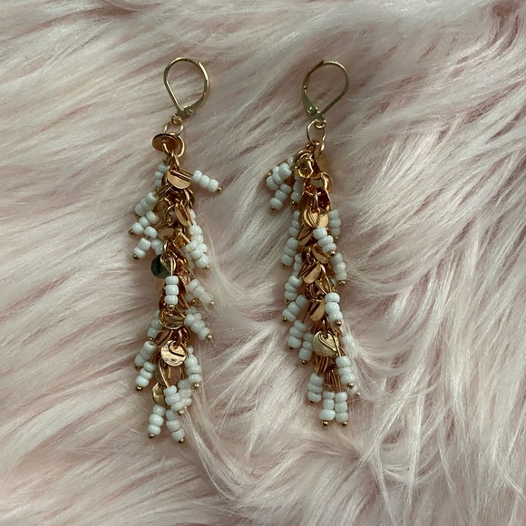 Handmade Rose Gold Copper White Beaded Earrings Beach Vacay - Picture 2 of 4